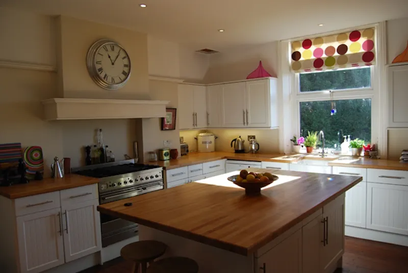 Kitchen at Country house in Sutton Valence, B1123 (photo 9)