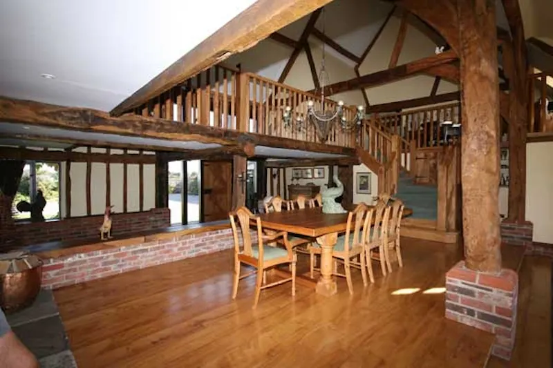 Dining room at Chichester converted barn, L598 (photo 6)