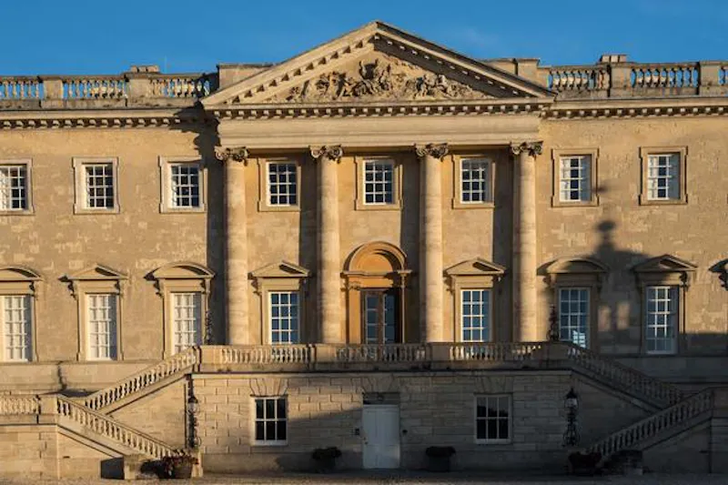 Balcony at Kidlington Palladian mansion , A439 (photo 21)