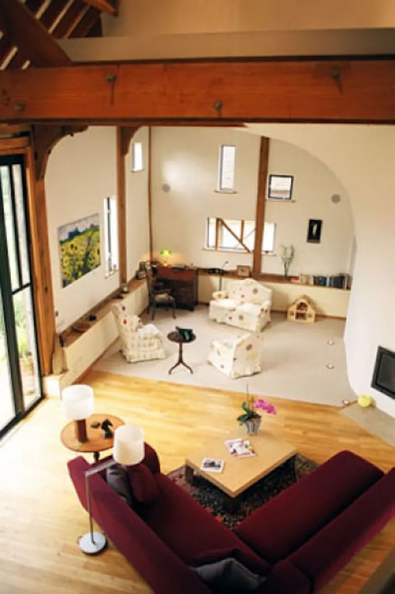 Beams at Modern Thursley barn conversion, L416 (photo 3)