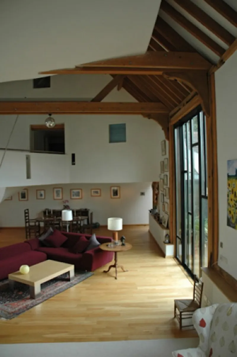 Modern Thursley barn conversion, L416 (photo 7)
