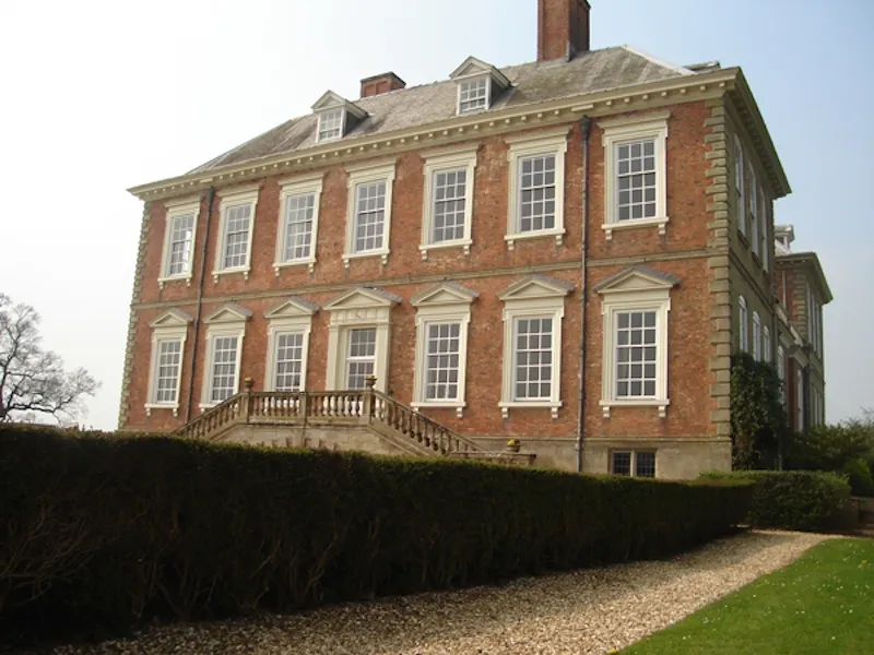 Stately home near Rugby, A1244 (photo 10)