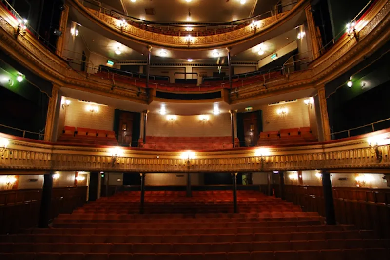 Stage at Historic Piccadilly theatre, P569 (photo 13)