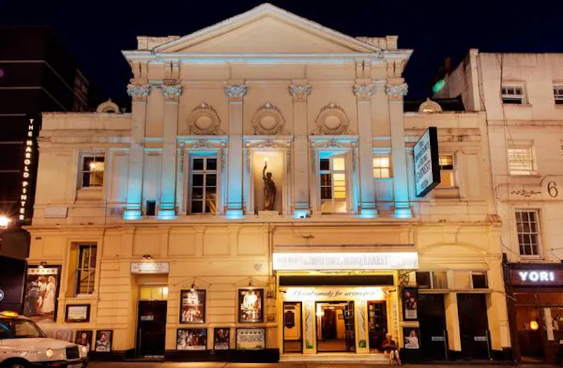 Historic Piccadilly theatre, P569 (photo 33)