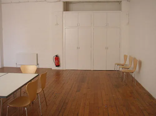 Victoria Park studio, P342