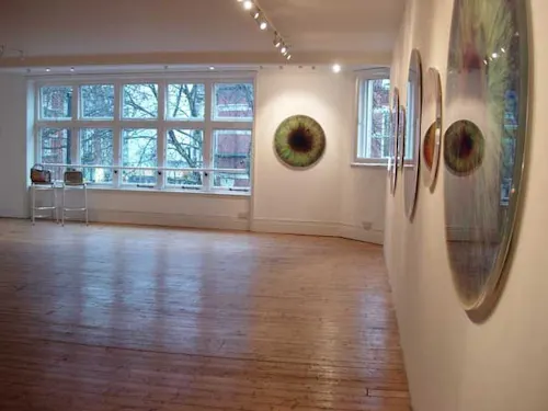 Gallery in heart of Soho, P546