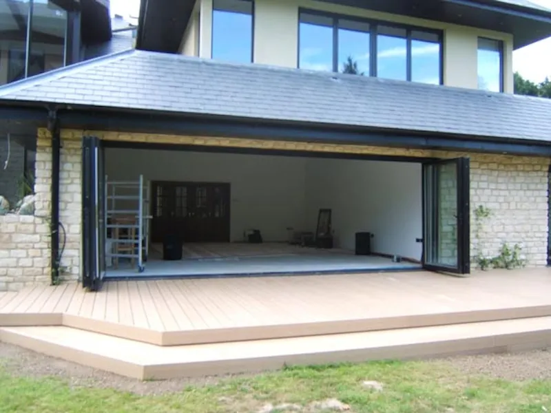 Contemporary home in Maidstone, K276 (photo 1)