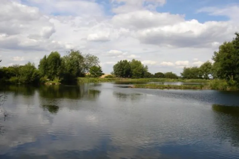 Lake at Bury St Edmunds farmhouse & land, Q28 (photo 33)