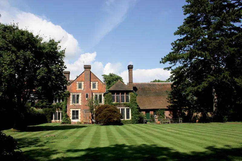 Large period home in Northfields, E316 (photo 15)