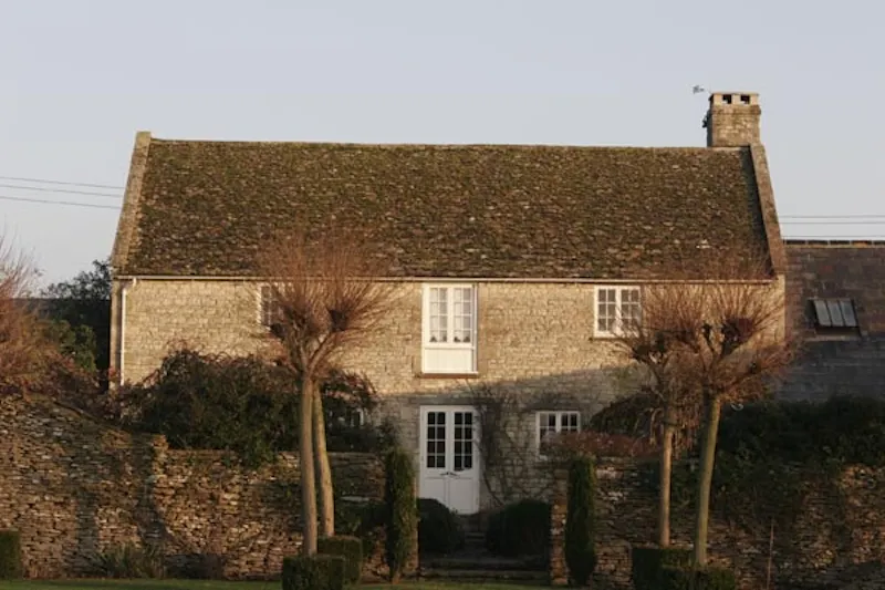 Traditional Burford farmhouse, L583 (photo 13)