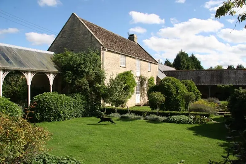 Traditional Burford farmhouse, L583 (photo 15)