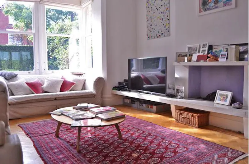 Victorian family house in Acton, B1038 (photo 7)