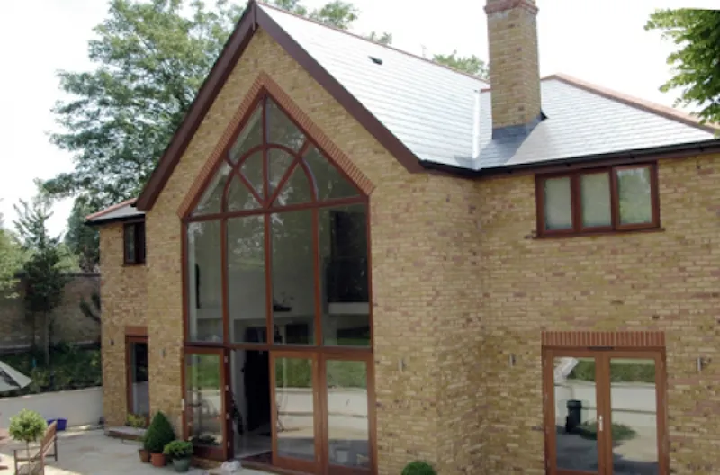 Glass at Modern Mortlake house, D1880 (photo 1)