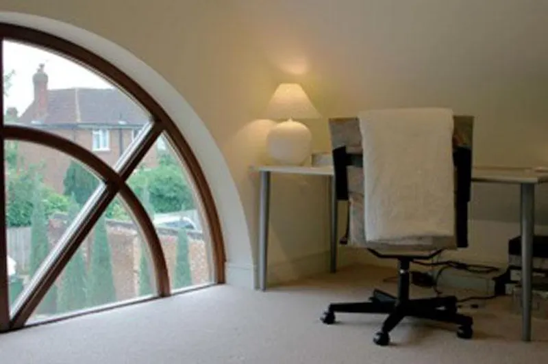 Study at Modern Mortlake house, D1880 (photo 25)