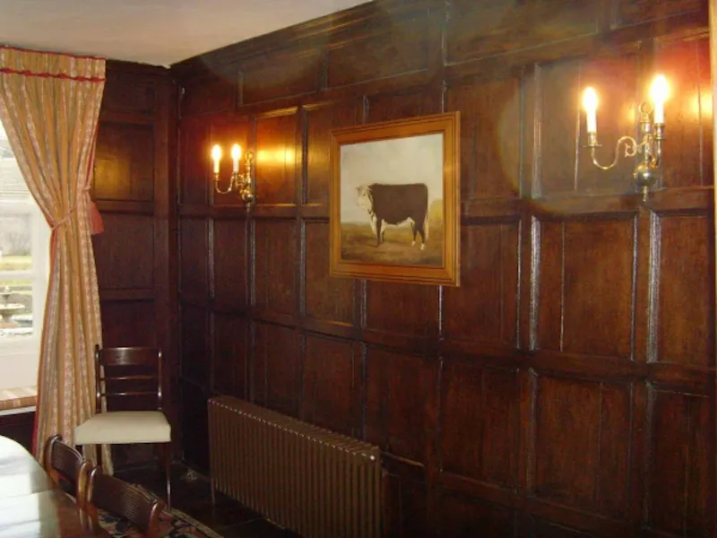 Panelling at Haywards Heath Elizabethan house, H106 (photo 22)