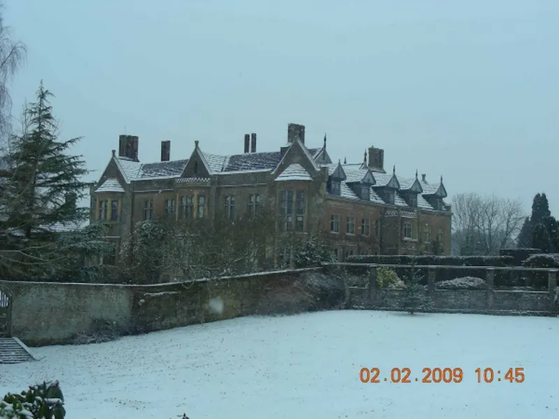Haywards Heath Elizabethan house, H106 (photo 44)