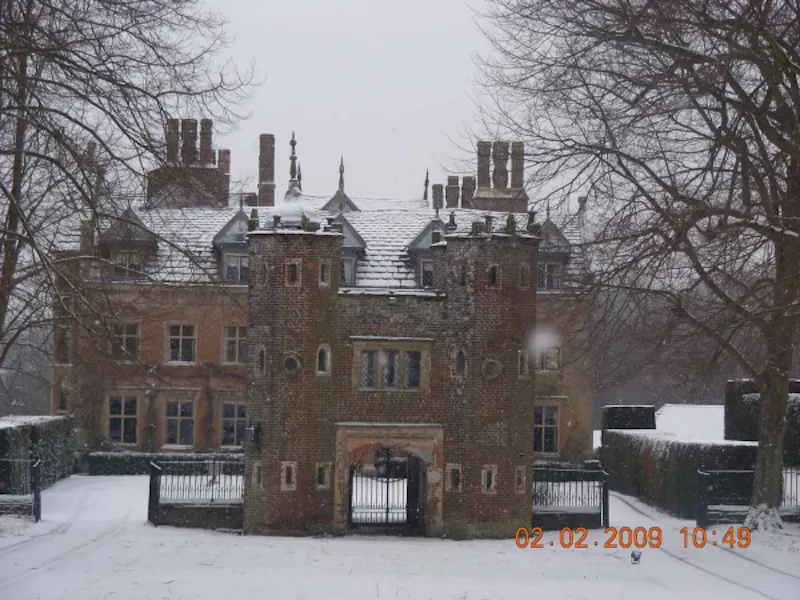 Haywards Heath Elizabethan house, H106 (photo 46)