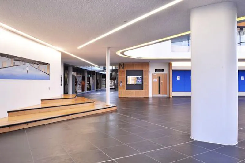 University buildings in Hatfield, J170 (photo 6)