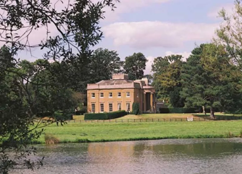 Lake at Georgian estate in Sibton, A860 (photo 3)