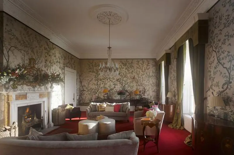 Drawing room at Georgian estate in Sibton, A860 (photo 9)