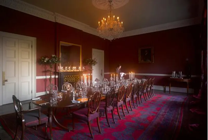 Dining room at Georgian estate in Sibton, A860 (photo 10)