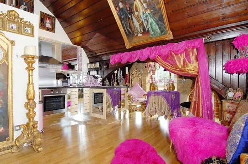Converted Chapel in Brentwood, B1469 (photo 6)