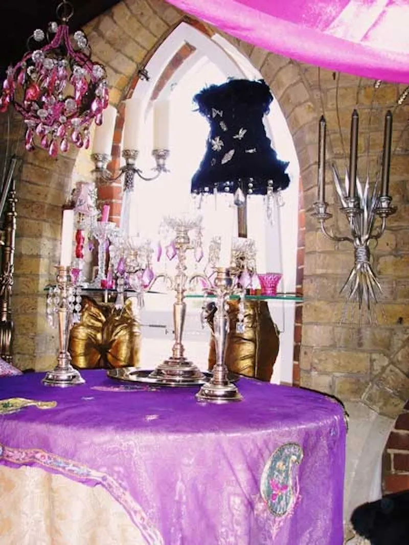 Converted Chapel in Brentwood, B1469 (photo 17)