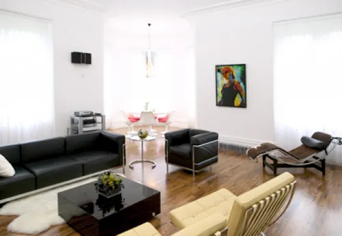 Minimal Cheshire apartment, K272