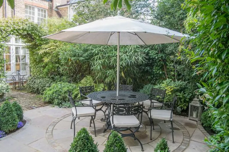 Beautiful Bedford Park house, B1391 (photo 24)