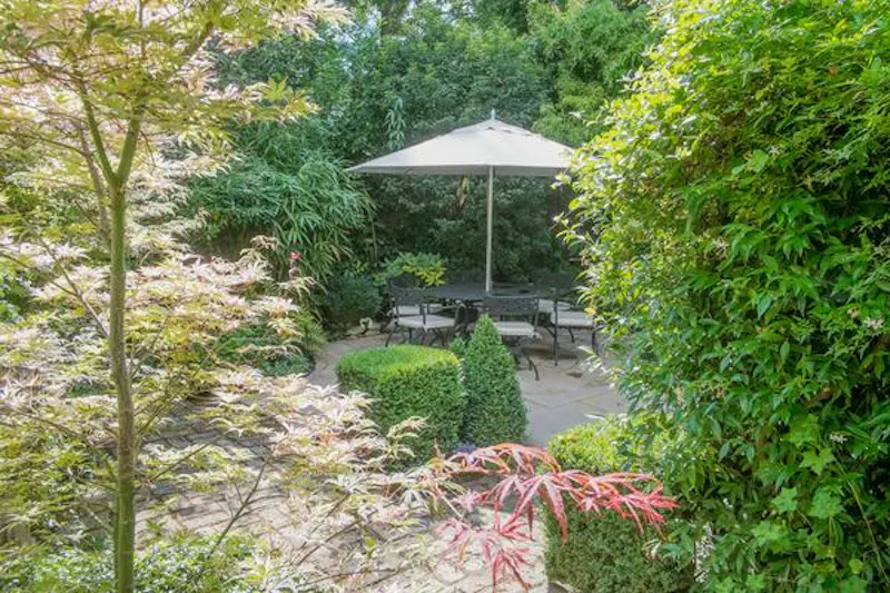 Beautiful Bedford Park house, B1391 (photo 27)