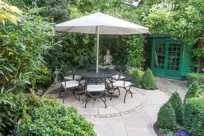 Terrace/Patio at Beautiful Bedford Park house, B1391 (photo 29)
