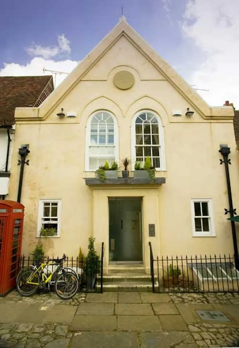 Georgian converted village hall, A1179 (photo 1)