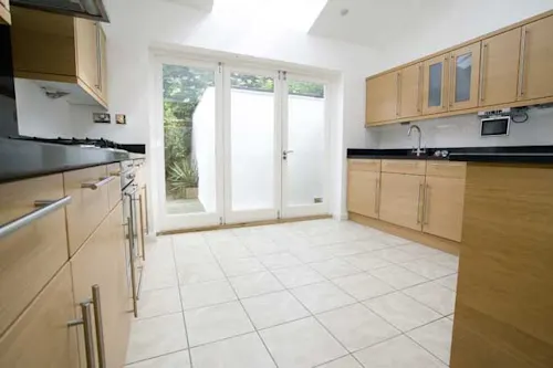 Georgian converted village hall, A1179