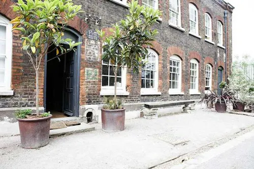 Eclectic Deptford house , A631