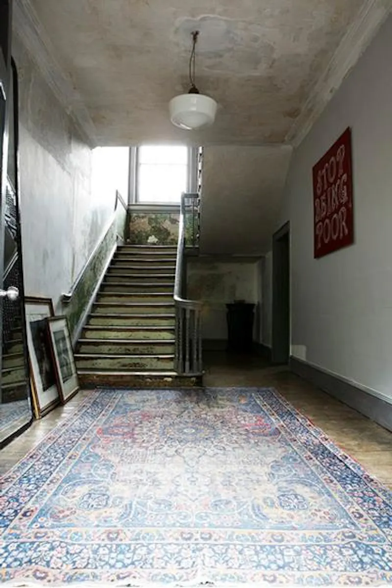 Entrance hall at Eclectic Deptford house , A631 (photo 2)