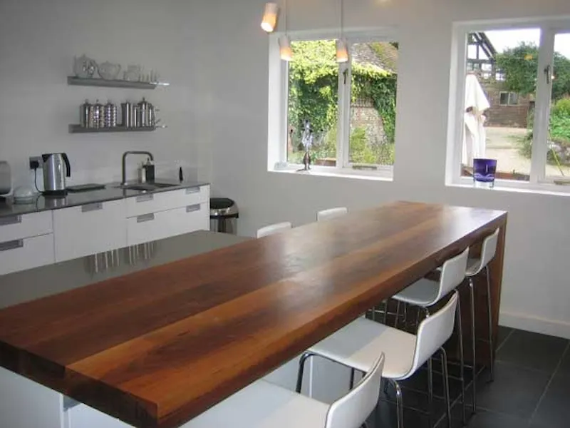 Kitchen at Henley converted barn, L601 (photo 9)