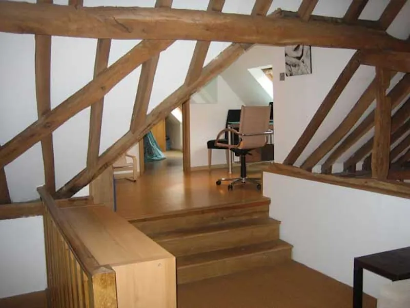 Henley converted barn, L601 (photo 17)