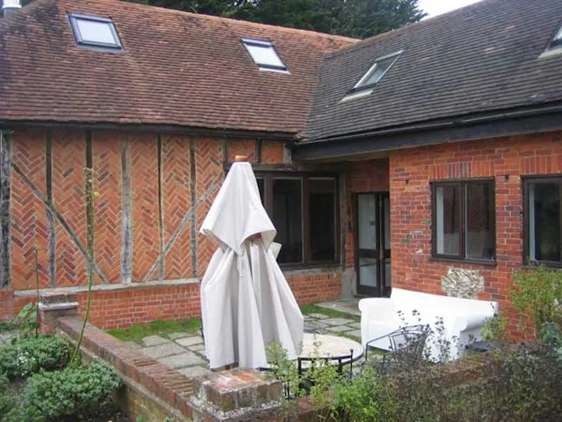 Henley converted barn, L601 (photo 28)