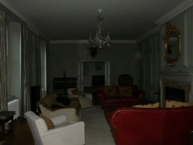 Drawing room at Colonial Southampton house, D1957 (photo 12)