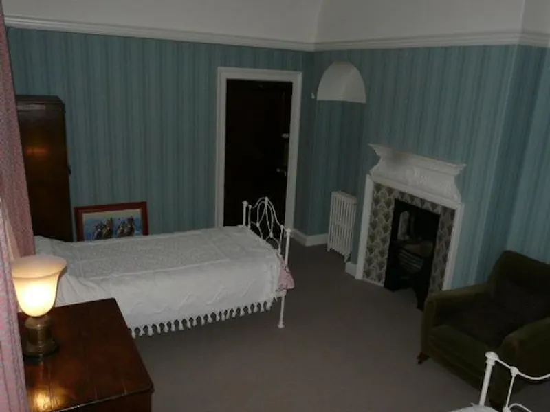 Colonial Southampton house, D1957 (photo 57)