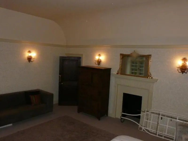 Colonial Southampton house, D1957 (photo 62)