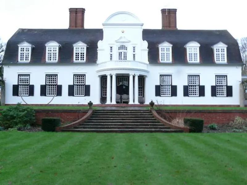 Colonial Southampton house, D1957 (photo 76)