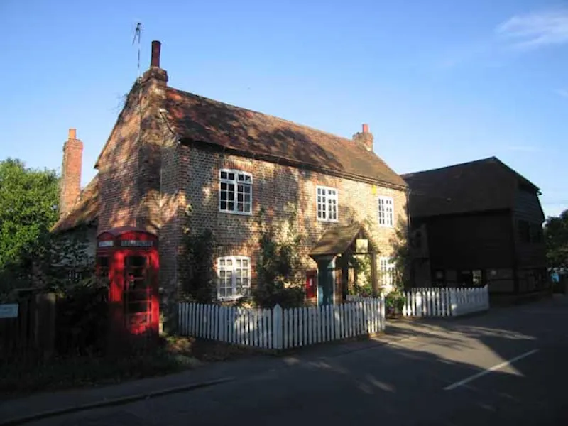 Maidenhead church and hall, CH83 (photo 12)