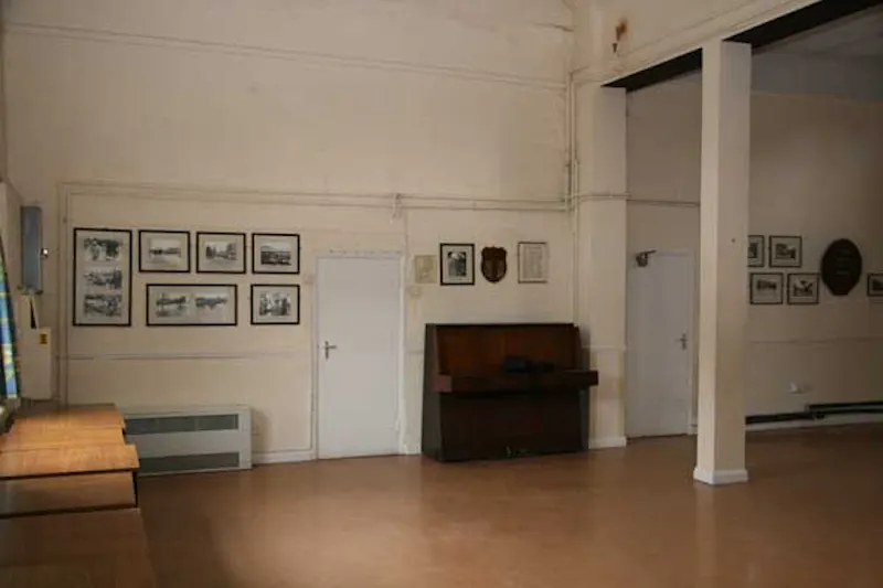 Piano at Maidenhead church and hall, CH83 (photo 14)