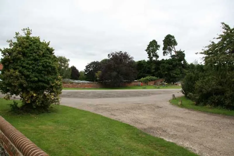 Maidenhead church and hall, CH83 (photo 21)