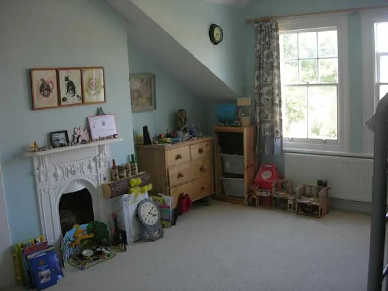 Tooting Edwardian stills house , B1470 (photo 12)