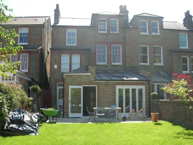 French doors at Tooting Edwardian stills house , B1470 (photo 16)