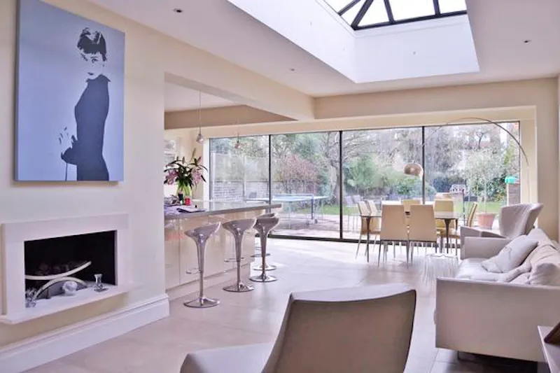Stylish Barnes family house, B1466 (photo 7)