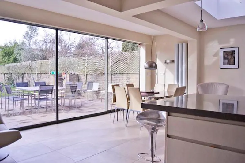 Stylish Barnes family house, B1466 (photo 8)