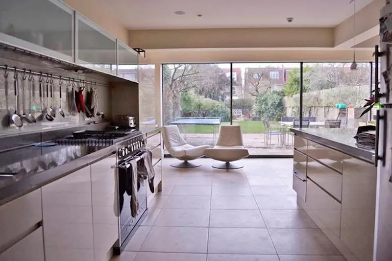 Kitchen at Stylish Barnes family house, B1466 (photo 9)